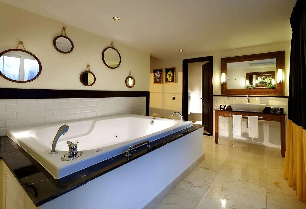 Grand Palladium Lady Hamilton Resort & Spa Lucea