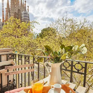 Bbarcelona Sagrada Familia Garden Appartamento Barcellona