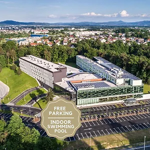 Hotel Four Points By Sheraton Mons