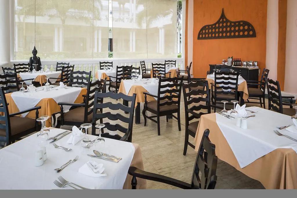 Grand Palladium Lady Hamilton Resort & Spa Lucea